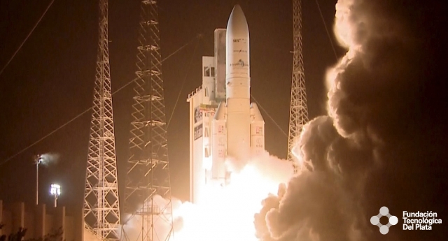 ARSAT 1 en órbita, orgullo Argentino. Imagen Miniatura ARSAT 1 en órbita, orgullo Argentino. Imagen Miniatura