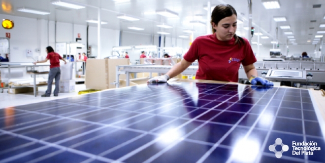 Instalarán en San Juan una fábrica de paneles solares. Imagen Miniatura Instalarán en San Juan una fábrica de paneles solares. Imagen Miniatura